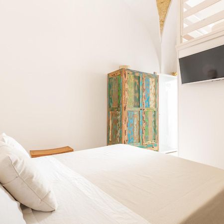 Dimora Ferente Hotell Salve Exteriör bild